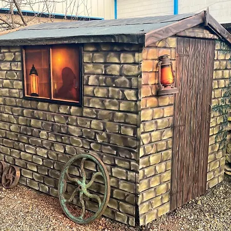 Holiday home Platform 17 *