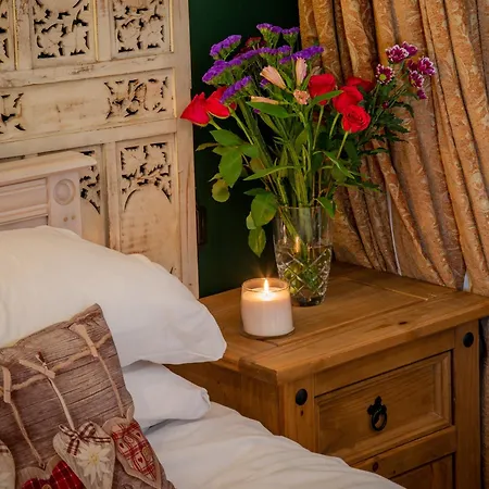 Platform 17 Holiday home