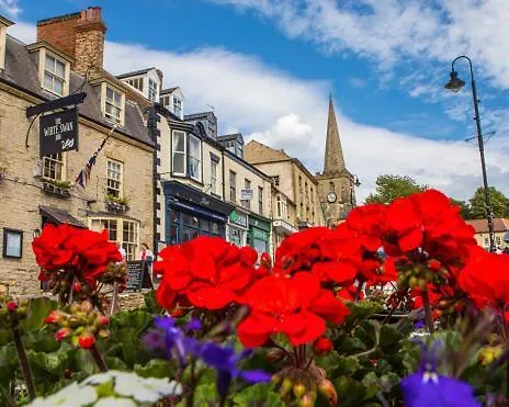 Platform 17 Pickering